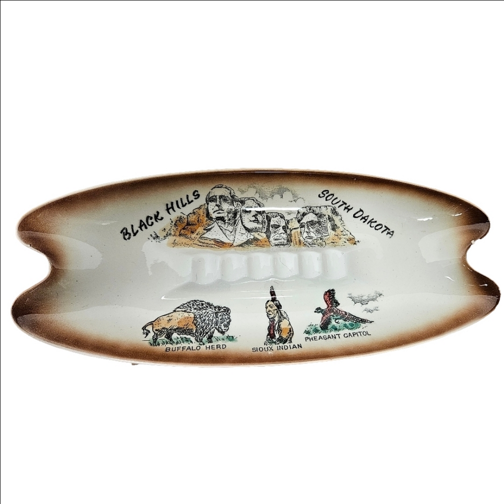Vintage Black Hills South Dakota Oval Souvenir Ashtray